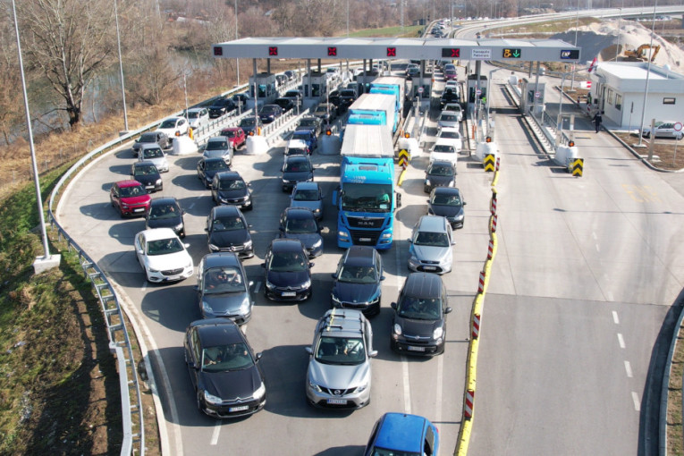 Srpskim auto-putevima za sedam dana prošlo preko 1,5 miliona vozila: Pao rekord u broju naplaćenih putarina!
