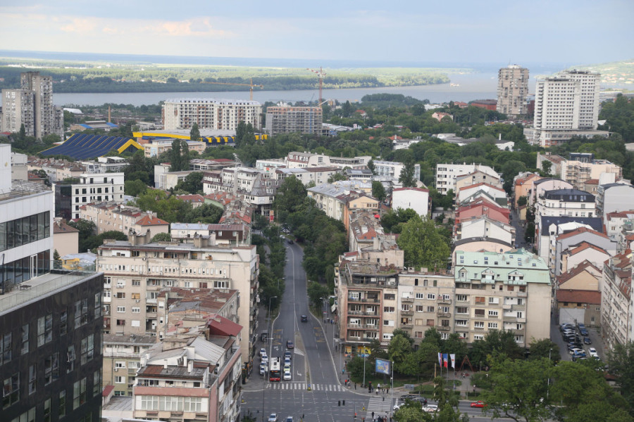 Ponedeljak u Beogradu: Gužve na ključnim gradskim saobraćajnicama, evo šta vas čeka! (FOTO)