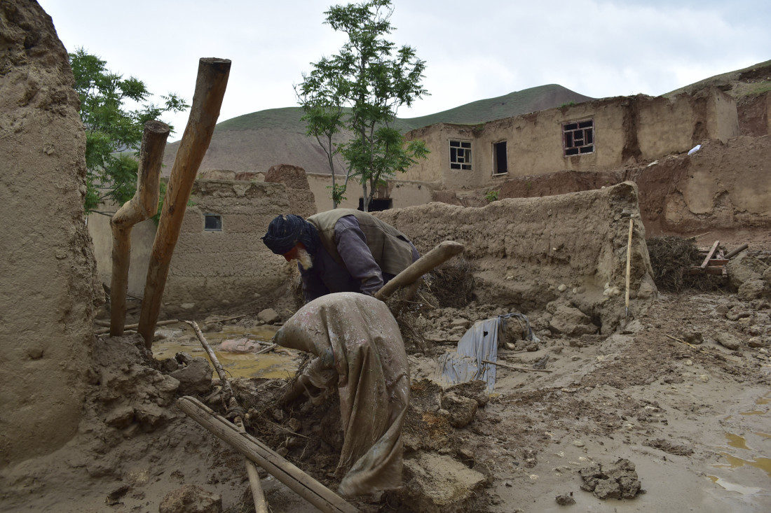 Crni bilans: U poplavama u Avganistanu poginulo više od 300 ljudi (FOTO/VIDEO)