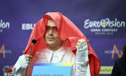 Oglasila se policija povodom skandala na Evroviziji: Otkriveno šta će biti sa diskvalifikovanim Holanđaninom