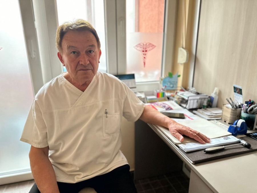 Sve više dece u Srbiji ima problem sa krivom kičmom! Fizioterapeut otkrio prve znake koji ukazuju na deformitet