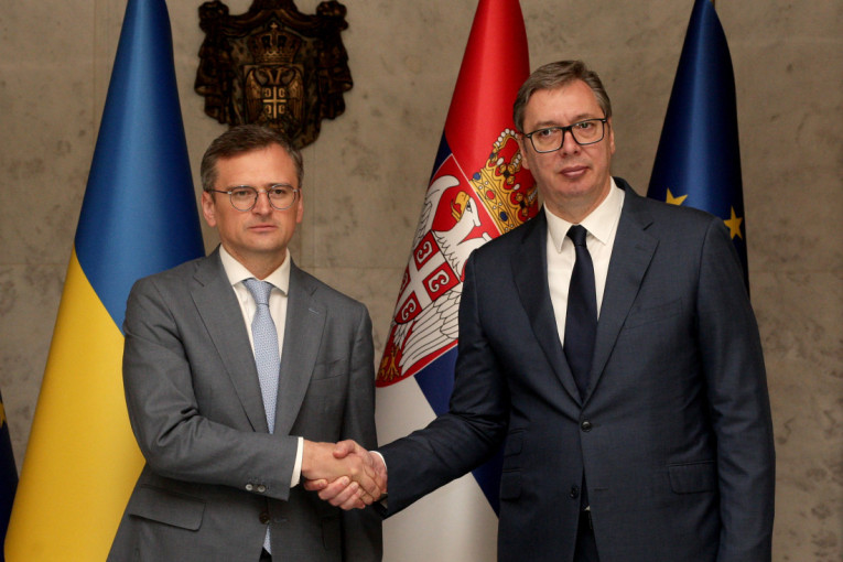 Vučić sa Kulebom o evropskom putu i uspostavljanju mira (FOTO)