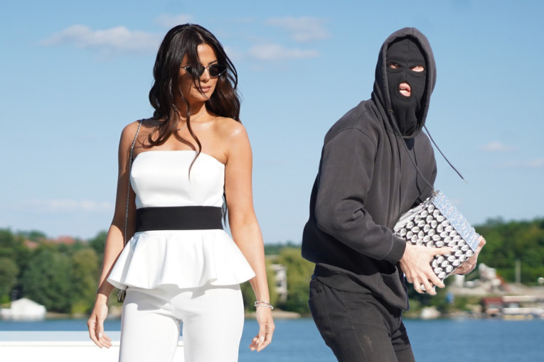 Maskirani čovek "presekao" Milicu Pavlović u provodu! Ovo su detalji (FOTO)