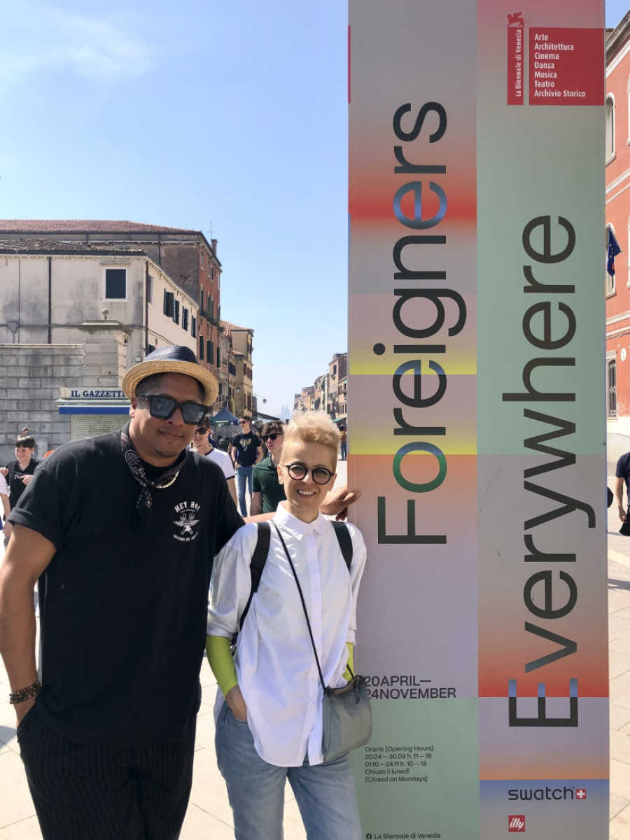 Saznajte kako izgleda "Rekonstrukcija zvezdane prašine": Umetnički par koji kroz tekstil priča neobične priče (FOTO)