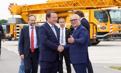 Vesić i Varhelji otvorili Intermodalni terminal: Ovaj projekat je značajan za naš privredni rast