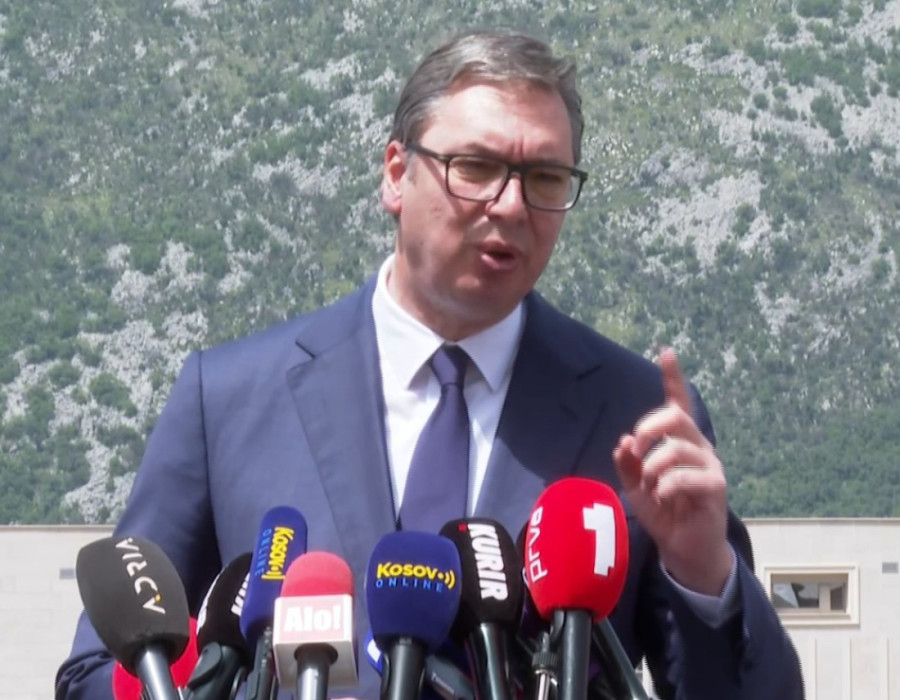 Vučić u Kotoru: Za nas sloboda nema cenu, ponosan sam na činjenicu da Srbija može da se suprotstavi uzdignute glave!