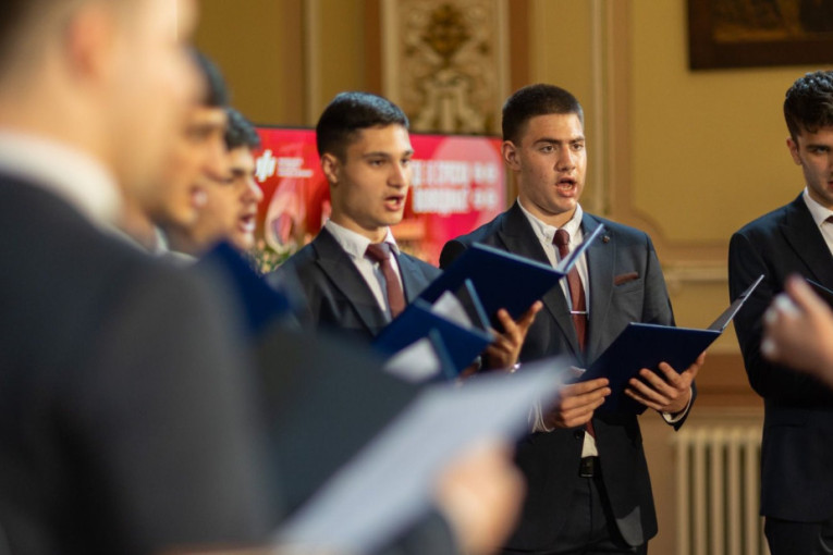 Fondacija "Za srpski narod i državu" organizovala panel "Gde je srpska Vojvodina" u Sremskim Karlovcima na mestu čuvene Majske skupštine