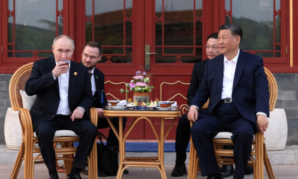 Zapadni mediji o susretu Putina i Sija: Rusija i Kina javno ponizile SAD i lupile šamar Blinkenu