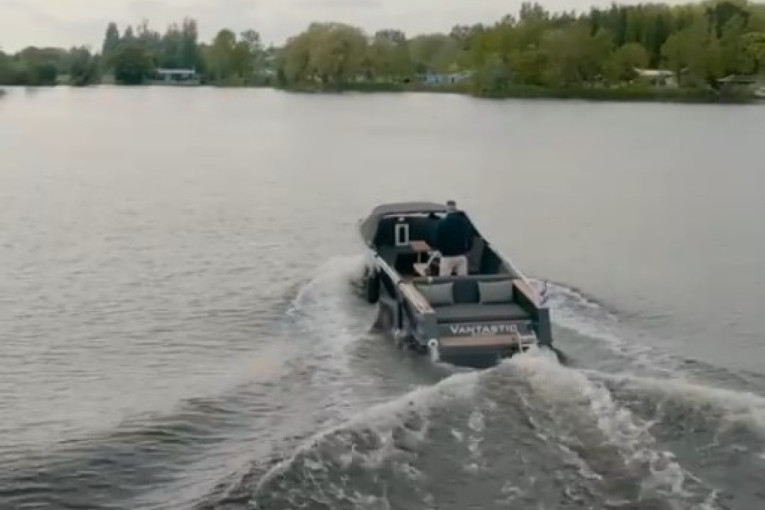 Gliserom u nove izazove: Robin van Persi postao trener kluba koji obožava Srbe! (VIDEO)