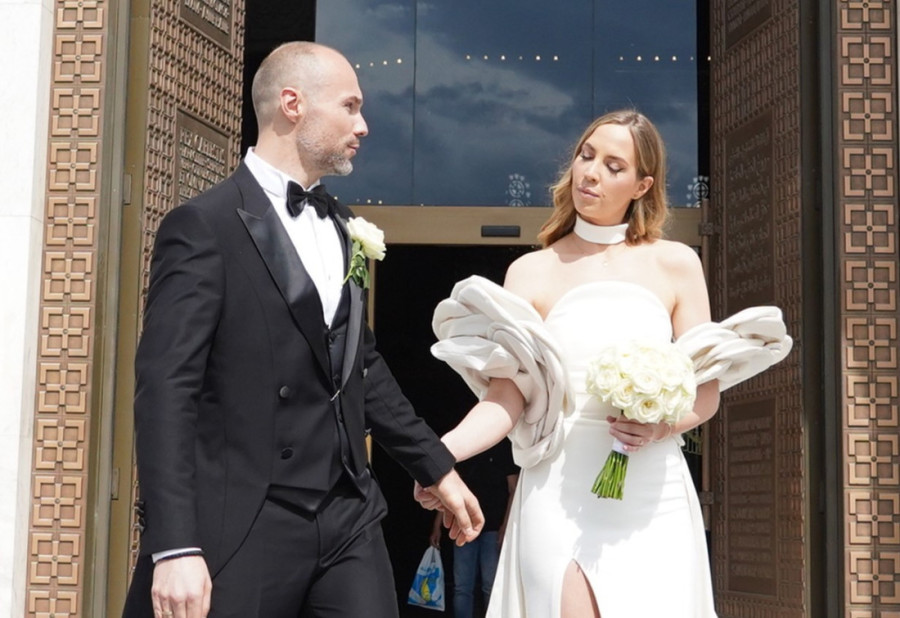 Aleksandar Sofronijević kupio majci kola: Napisao joj i emotivnu poruku! (FOTO)