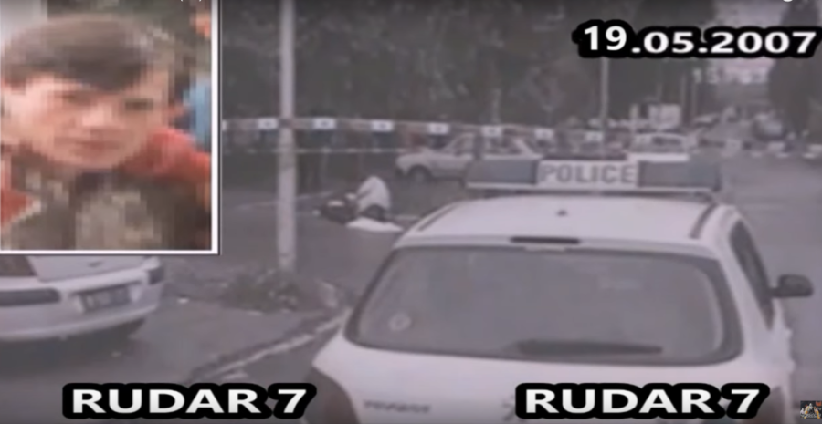 U jednoj ruci pištolj, u drugoj kišobran: Kocka ubijen hicima u leđa i glavu!