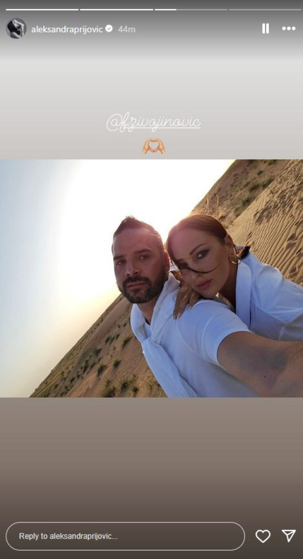 Prija i Filip otišli na odmor sa sinčićem: Uskladili stajlinge, sve pršti od emocija (FOTO)