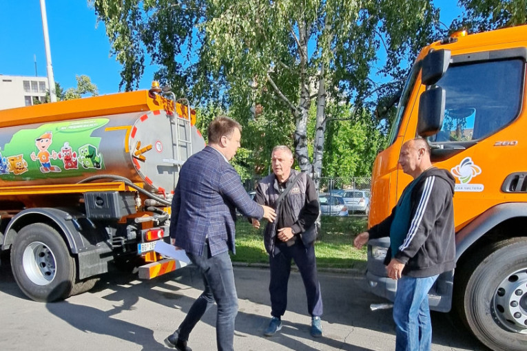 „Čistoća“ sve jača i bolja: U preduzeće stigla nova vozila, ali i novi radnici
