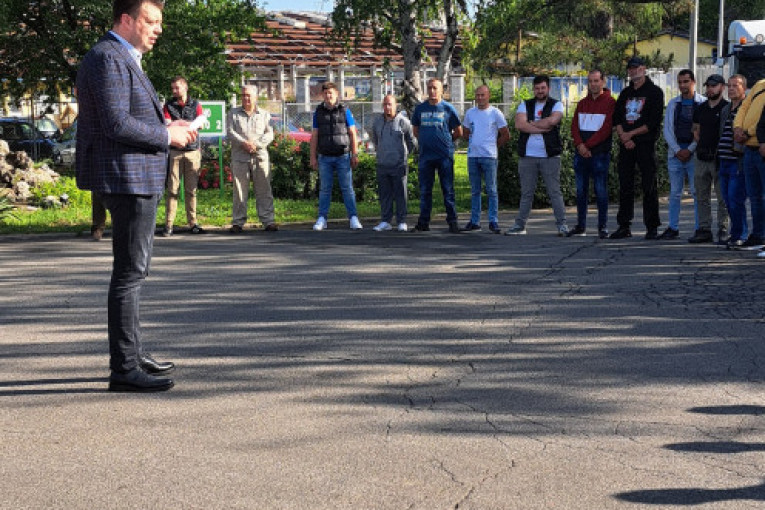 „Čistoća“ sve jača i bolja: U preduzeće stigla nova vozila, ali i novi radnici