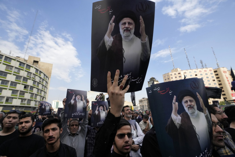 Da li ovako počinje treći svestki rat? SAD strahuju od poteza Irana nakon poginije predsednika
