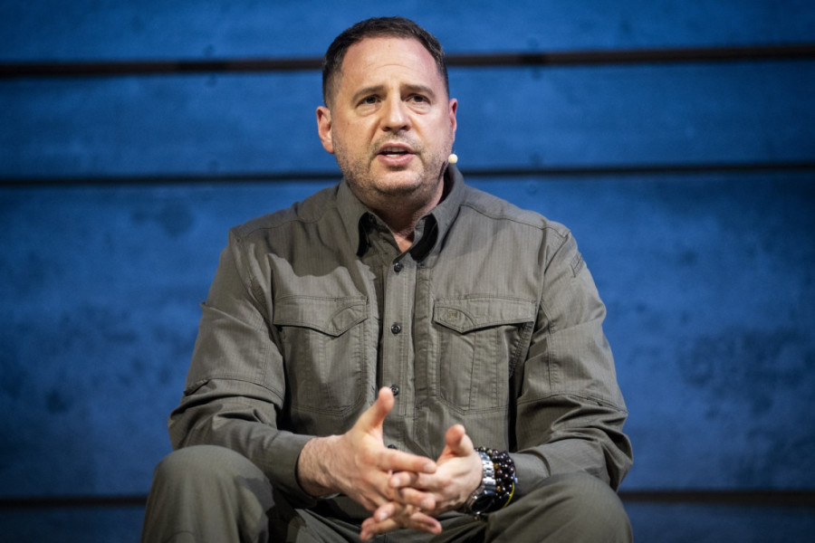 Potres u vrhu Ukrajine! Glavni čovek Zelenskog podneo ostavku