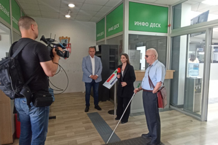 Zgrada opštine Novi Beograd pristupačnija osobama sa invaliditetom (FOTO/VIDEO)