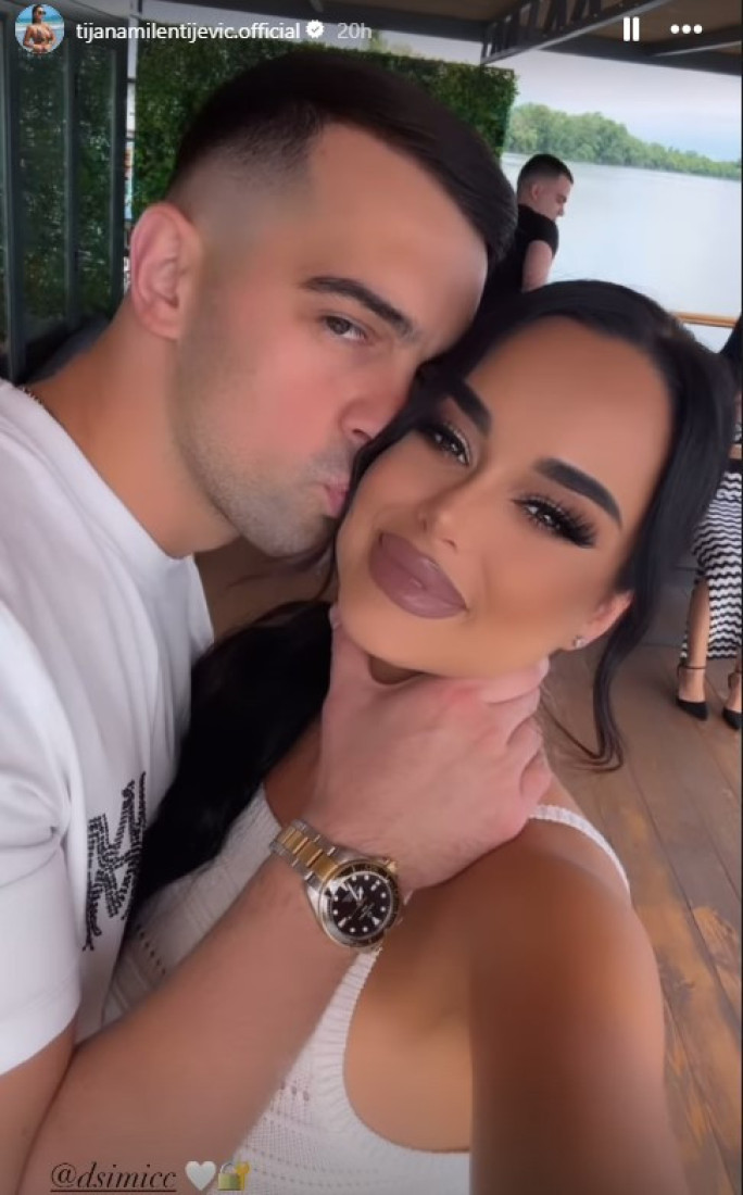"Posvađamo se, svako se okrene na svoju stranu!" Tijana Em o ljubavi sa muzičarem