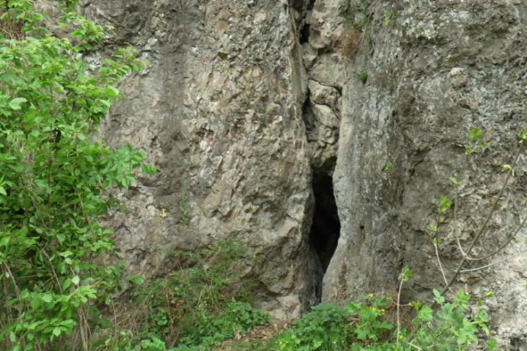 Blago još nije pronađeno, samo hrabri se osmele da uđu u pećinu i potraže ga: Legenda o skrivenom zlatu Nemanjića još uvek živi