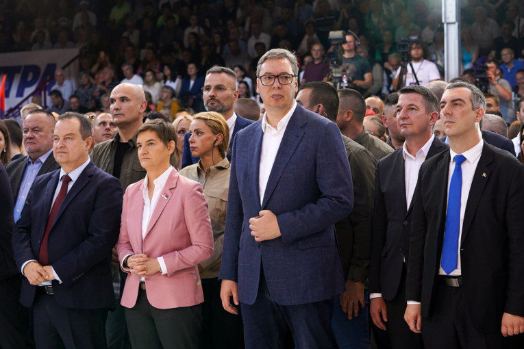 Tačno u 12 sati: Izborna lista "Aleksandar Vučić - Valjevo sutra" održaće skup u Valjevu