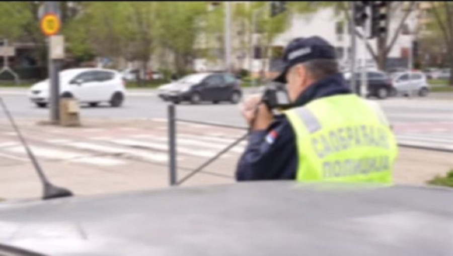 Kako da proverite koliko kaznenih poena imate? Posle 2 godine se poništavaju, možete da ostanete bez dozvole u roku od 3 dana!