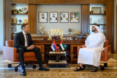 Aleksandar Vulin se sastao sa potpredsednikom Vlade UAE i ministrom unutrašnjih poslova šeikom Saifom bin Zajedom al Nahjanom (VIDEO)