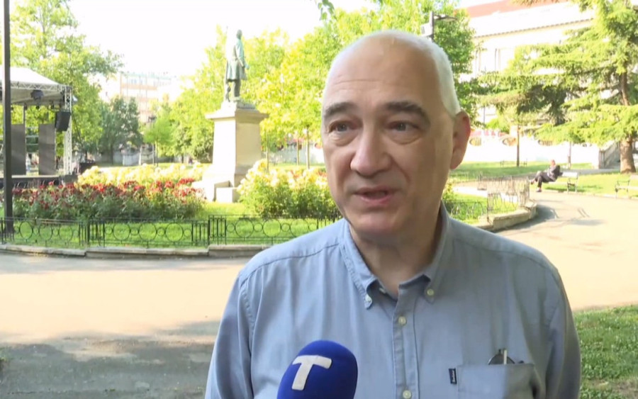 Bolest dugo može da ostane neotkrivena: "Napada" mlade žene, ovo su simptomi i način lečenja