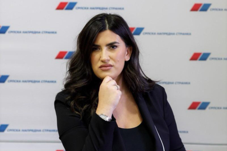 Skandalozne objave Marinike Tepić: Ponestalo joj je tragedija za lešinarenje pa se vratila starom zanatu - fingiranju stvarnosti