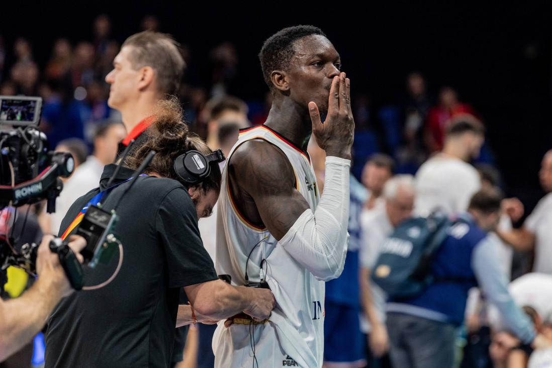 Trener Nemačke na konferenciji oduševljeno o Bongi: On je kao švajcarski nož!