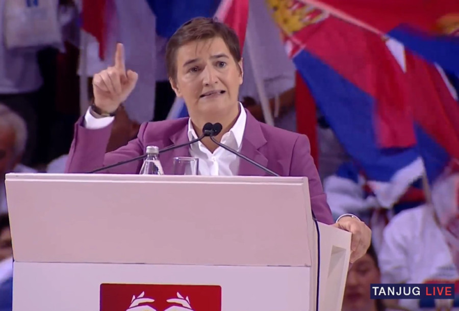 Vučić na predizbornom skupu u Nišu: Opozicija bi nas vratila u prošlost i uništila Srbiju, a mi Srbiju razvijamo i nastavićemo da je jačamo!