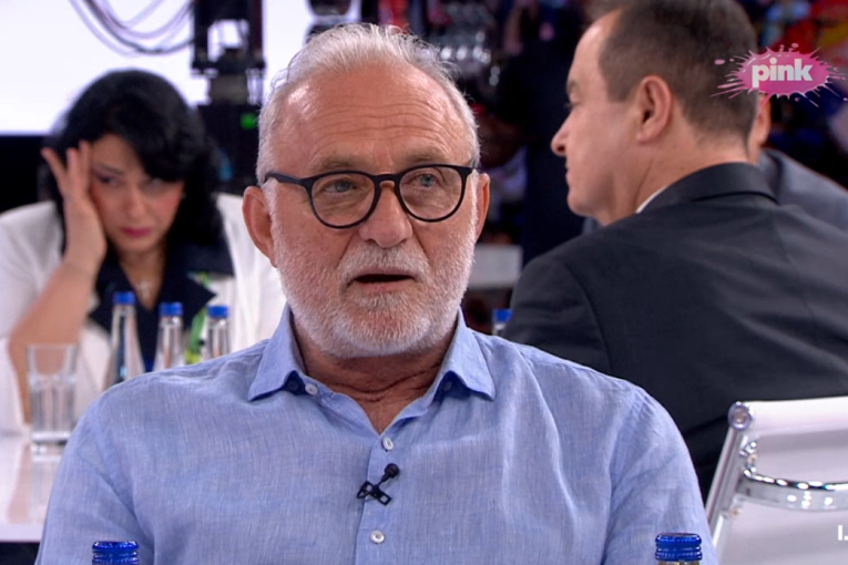 Predsednik Vučić uoči izbora: Kada smo jedinstveni i složni, možemo da se suprotstavimo najjačim neprijateljima!