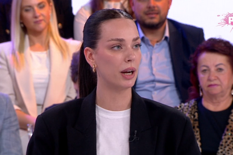 Predsednik Vučić uoči izbora: Kada smo jedinstveni i složni, možemo da se suprotstavimo najjačim neprijateljima!