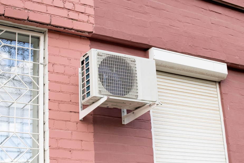 Sprečite da se i vama dogodi požar na klima-uređaju: Saveti za sigurno rashlađivanje tokom leta