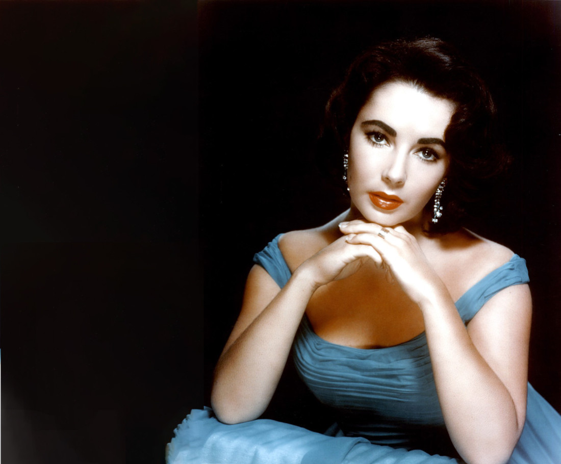 "Neću da te ubijem, previše si lepa": Uskoro će ceo svet saznati intrigantne detalje o Elizabet Tejlor koje je sama otkrila (FOTO)