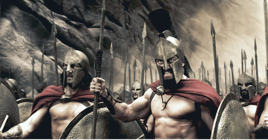 Okrenuo bih se i video čoveka kako leži na zemlji jer mu je koplje završilo u oku: Džerard Batler o jezivim scenama na snimanju filma "300"