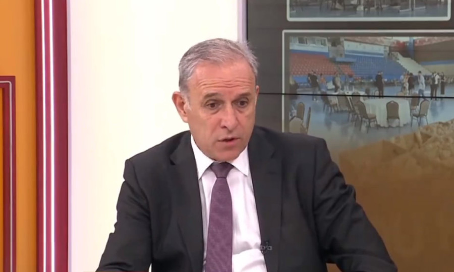 Gore od ovoga ne može: Političar sa šahovnicom traži sankcije za porodice članova SNS (FOTO)