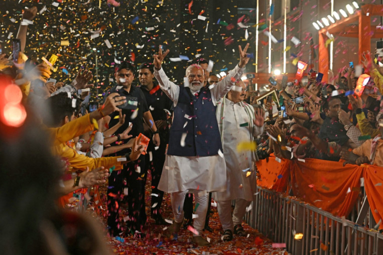 Izbori u Indiji: Modi je pobedio, ali rezultati plaše njegove pristalice, dok opozicija slavi