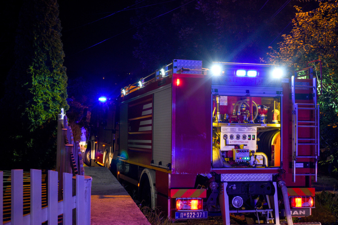 Tragedija u Pančevu: Otac spasao ćerku (5) iz kuće u plamenu, pa preminuo