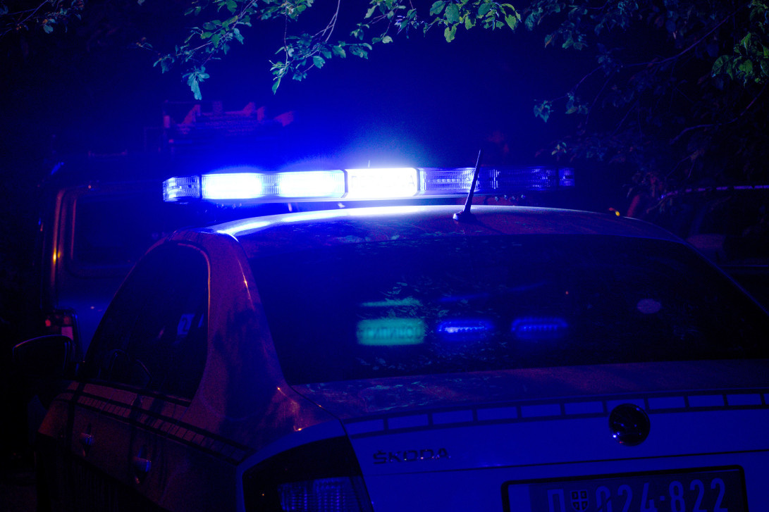 Policija uletela u kafić na primopredaju droge! Diler sam otvorio ranac i sve priznao