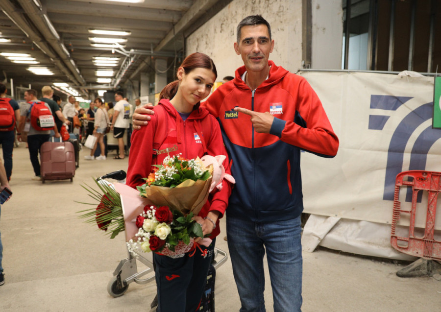 Angelina srušila istorijsku barijeru! Novi rekord Srbije i drugi najbolji rezultat na svetu u sezoni!