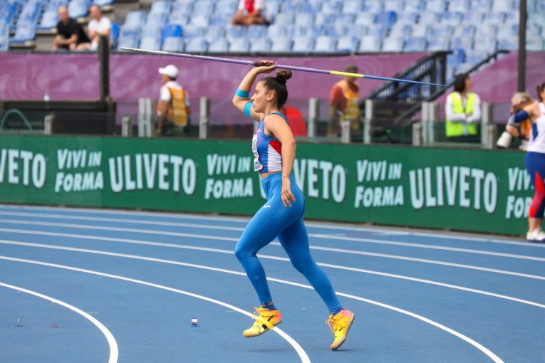 Bravo Adriana! Pao je rekord Srbije, sada sledi borba za medalju