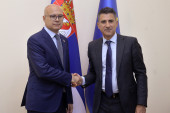 Premijer Srbije Miloš Vučević sa direktorom EBRD Kolanđelijem o realizaciji zajedničkih projekata (FOTO)