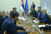 Premijer Vučević primio delegaciju OKS: Očekujem uspešne nastupe naših sportista na ovogodišnjim takmičenjima