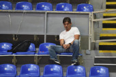 Gazda Panatinaikosa gleda majstoricu: Baš ga briga što su mu zabranili da dolazi na utakmice (VIDEO)