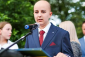 Dečak iz Gračanice pobedio leukemiju, pa postao đak generacije (FOTO)