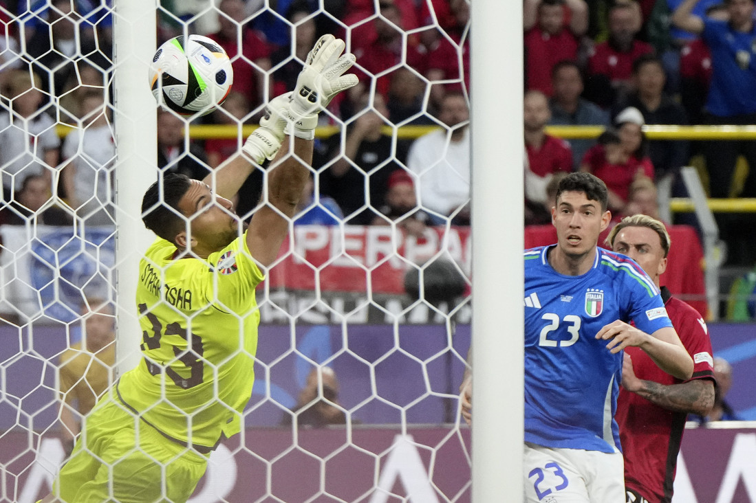 Italija - Albanija: Preokret! "Azuri" ekspresno obrnuli rezultat, sada vode u Dortmundu! (VIDEO)