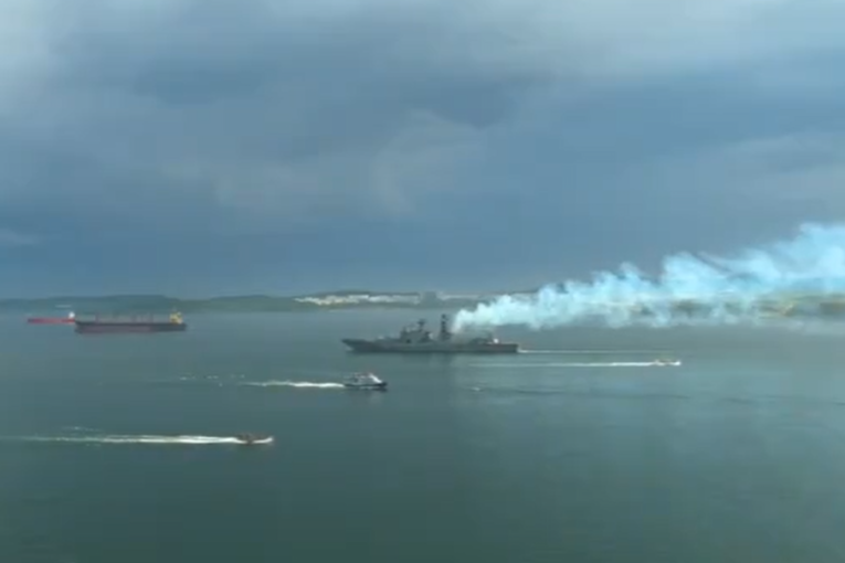 Ruski brodovi u Tihom okeanu! Počela vojna vežba na Dalekom istoku (VIDEO)
