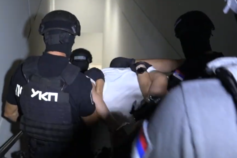 Ovako je Šarićev i Zvicerov saradnik izručen Srbiji: Policija objavila snimak! (VIDEO/FOTO)
