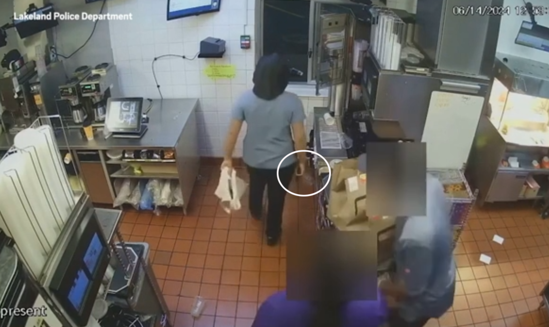 Haos ispred Mekdonaldsa! Radnica potegla pištolj i pucala na mušterije koje su se žalile na porudžbinu!