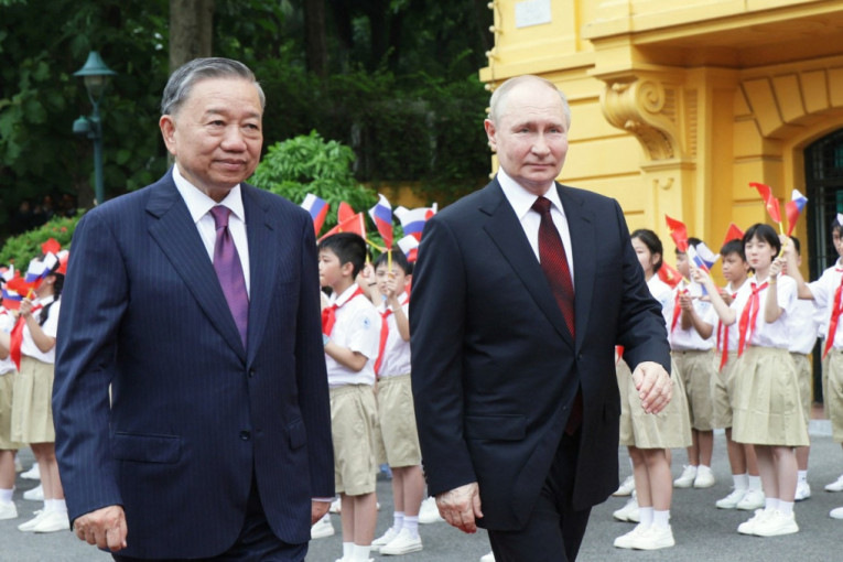 Još jedan udarac za dolar: Rusija i Vijetnam se dogovorili da plaćaju u nacionalnim valutama